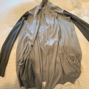 Aritzia grey sweater